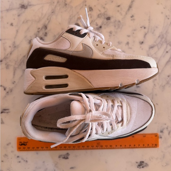 Nike Air Max 90 LV8 - Picture 7 of 8